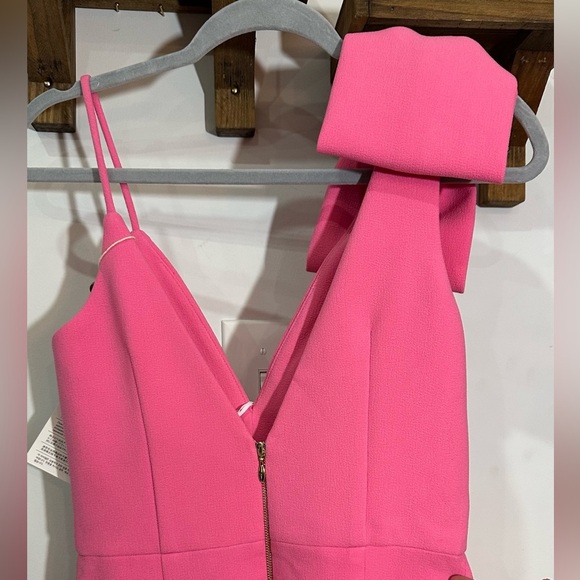 NWT Rebecca Vallance Love One Bow Shoulder Dress Pink 4 - Picture 11 of 16